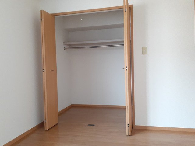 ブリズⅠの収納|大きなものも収納できそうです