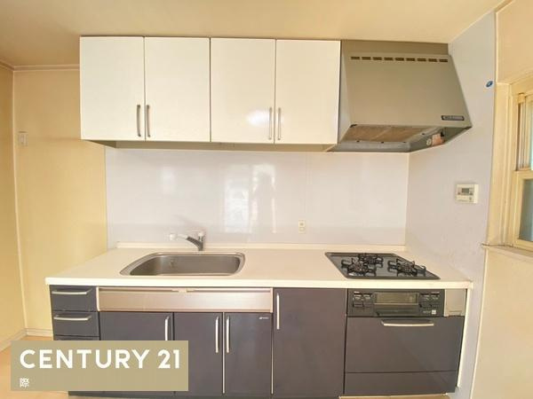 泉大津市板原町5丁目　中古戸建のキッチン