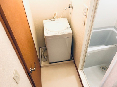 【その他】 | レオパレスリバーサイド | 洗濯機【お部屋毎にメーカーは異なります】