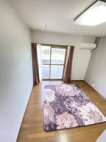 コーポラスたけとうAの洋室