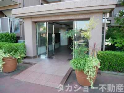 【エントランス】 | 稲毛スカイマンションA棟 | エントランスです