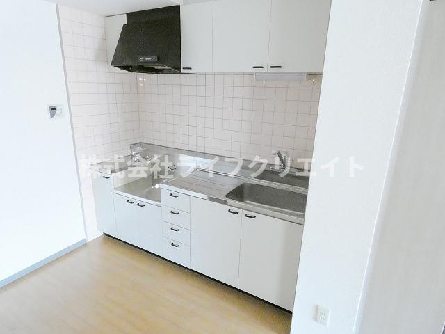 グランシェール豊田のキッチン