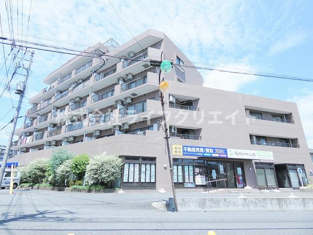 グランシェール豊田の外観