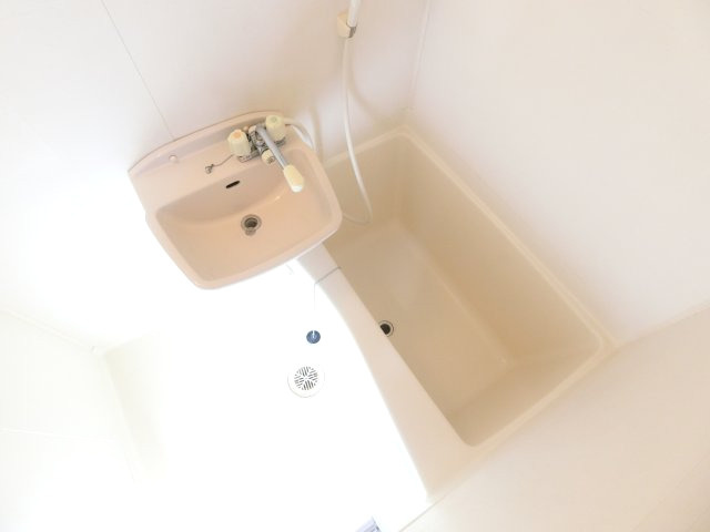 ひまわりコーポの浴室|同物件別部屋イメージ写真