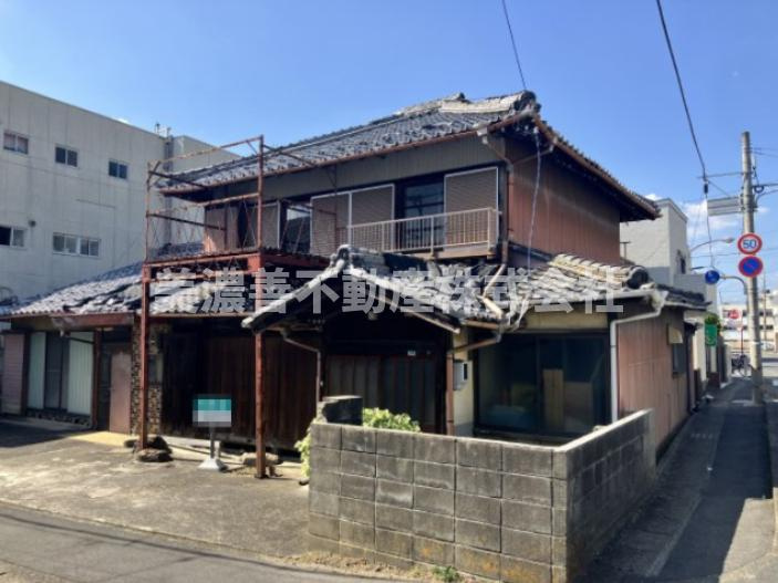 ６３２８２　岐阜市八代土地の外観