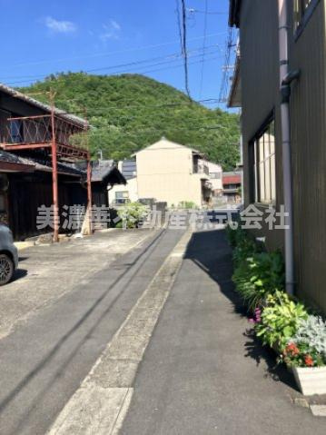 ６３２８２　岐阜市八代土地の前面道路含む現地写真