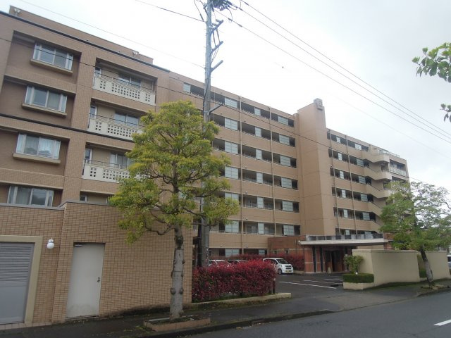 ロアール社南の外観