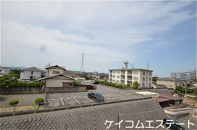 エクレール若葉台の駐車場|近隣　月極め駐車場7,000円/月