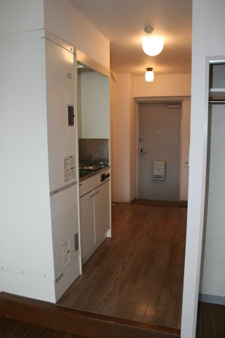 ヴァーナルワンの居間・リビング