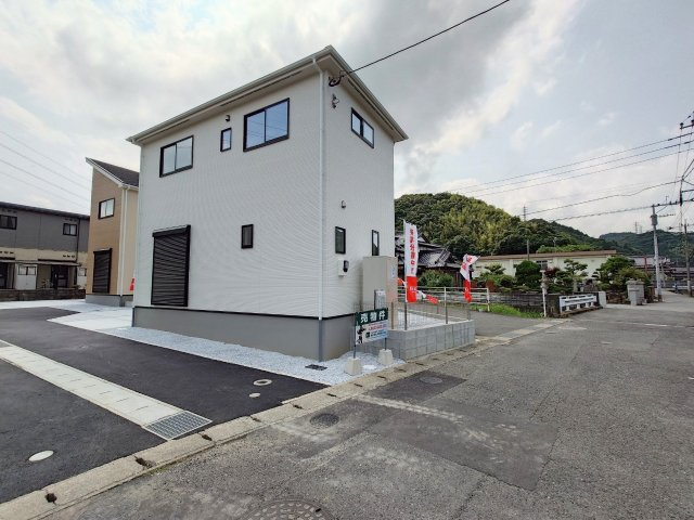 ケイアイ Fit－フィット－小倉南区高野3丁目1期　【小倉南区　新築戸建て】の前面道路含む現地写真|交通量も少なく安心です♪　【小倉南区　新築戸建て】