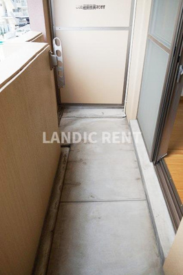 【バルコニー】 | アルティザ博多駅南