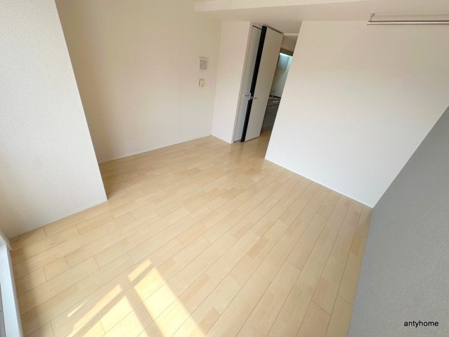 ザパーククロス阿波座　仲介手数料無料の居間・リビング