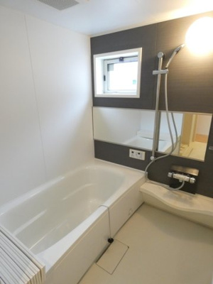 【浴室】 | ミラカーサⅡ棟 | コンパクトで使いやすいお風呂です