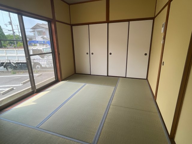 飾磨区阿成戸建の居間・リビング