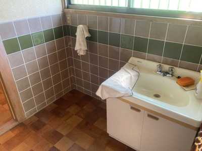 【独立洗面台】 | 味間新　平屋戸建