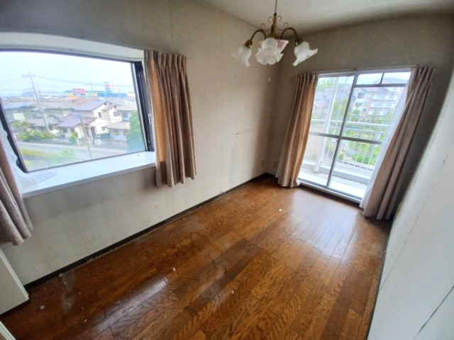 パークタウン五領第６団地 ５号棟（301号室）の洋室|洋室（５帖）