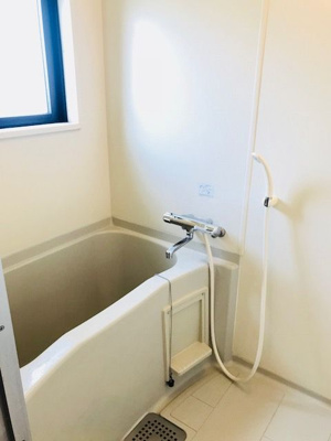 【浴室】 | ラフィネス大濠パークサイド | 別号室の写真になります。現況優先。