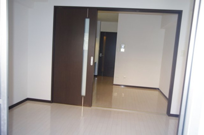 【内装】 | レキシントン・スクエア桜坂 | 別号室の写真になります。現況優先。