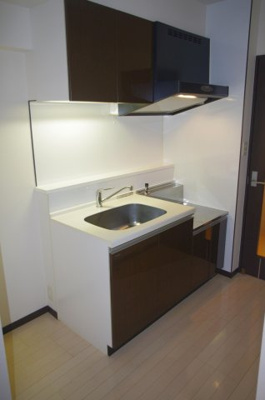 【キッチン】 | レキシントン・スクエア桜坂 | 別号室の写真になります。現況優先。