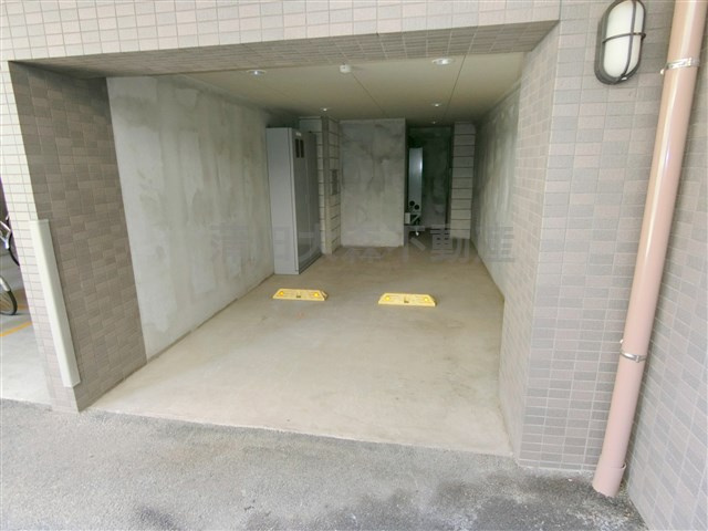 ルーブル蒲田参番館の駐車場