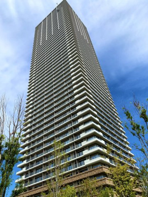 【外観】 | ｈｉｔｏｔｏ広島 Ｔｈｅ Ｔｏｗｅｒ | hitoto広島TheTower　全665戸 53階建タワーマンション　基礎免震構造で安心です