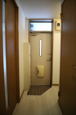 【玄関】 | ルミエール‧アン | 別号室の写真になります。現況優先。