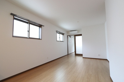 【その他】 | メゾンソレイユ美野島 | 別号室の写真になります。現況優先。