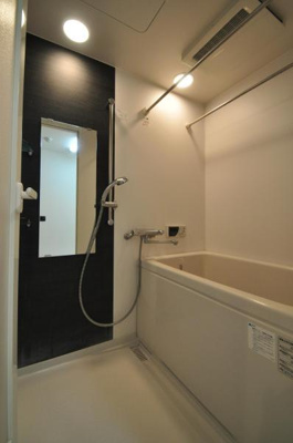 【浴室】 | イル‧グラッツィア博多駅前Ⅱ | 別号室の写真になります。現況優先。