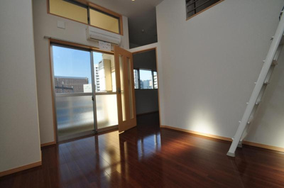 【バルコニー】 | イル‧グラッツィア博多駅前Ⅱ | 別号室の写真になります。現況優先。
