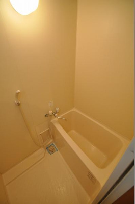 【浴室】 | メゾンドタクト | 別号室の写真になります。現況優先。
