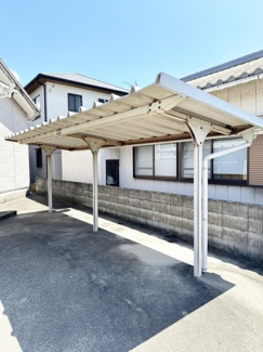 【駐車場】