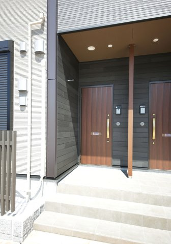 ルーセント・Ｓのエントランス