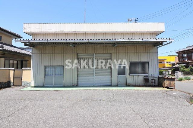 葉鹿町貸倉庫SMの外観