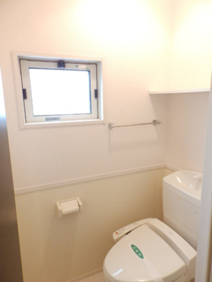 【トイレ】 | ローズ新町 | 清潔感のあるトイレです