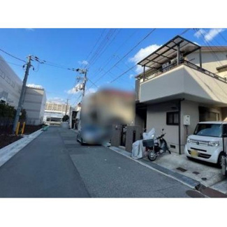 【前面道路含む現地写真】