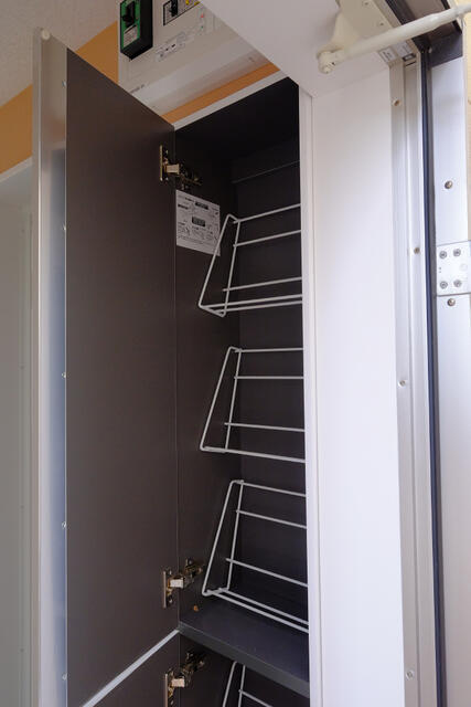 シューズボックス