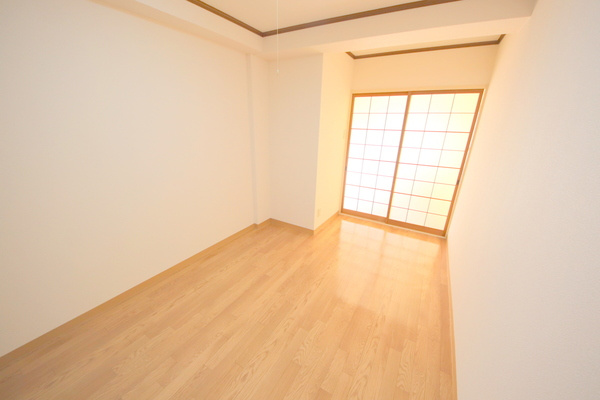 生駒イーストハイツの居間・リビング