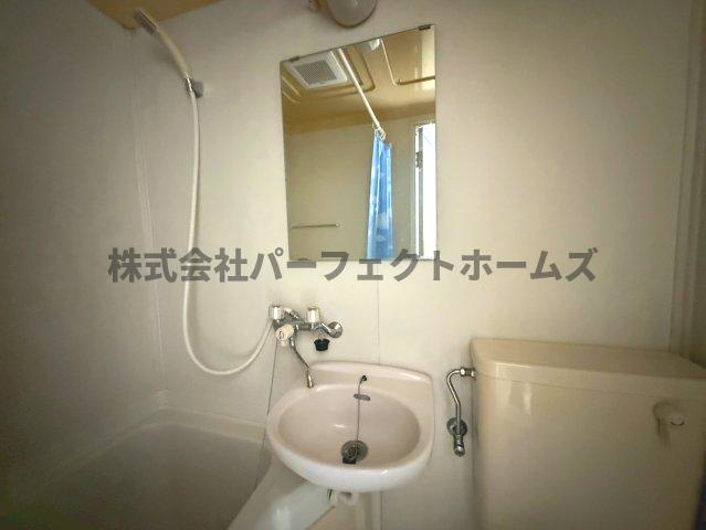 サンライズ枚方の洗面所|洗面所です