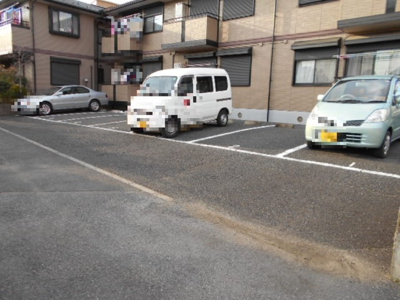 【駐車場】 | サンライズ馬橋 | 駐車場