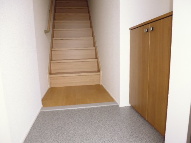 プランドール２１の玄関