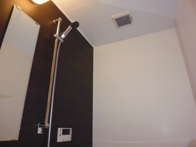 プランドール２１の浴室|換気扇