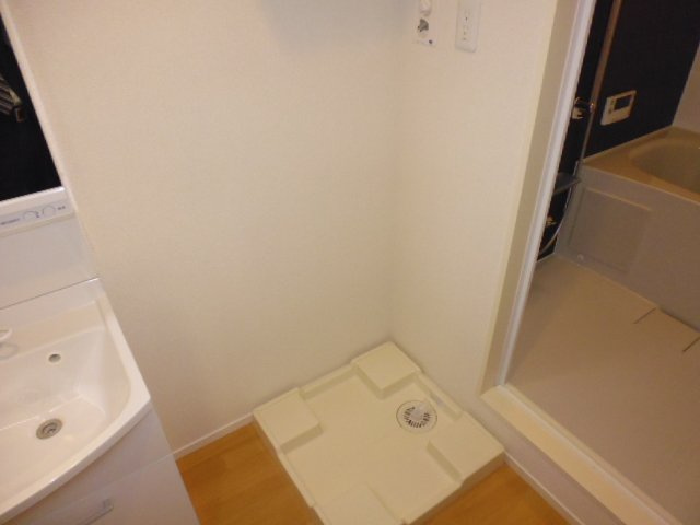 プランドール２１のその他|洗濯機置き場