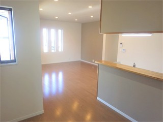 【居間・リビング】の画像