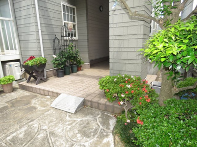 【エントランス】 | エミネ霞