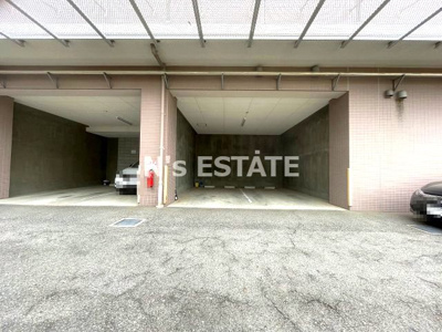 【駐車場】 | ボシュケ鷹取