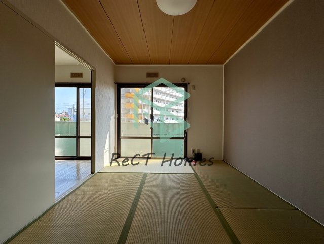 シャトー三木の和室