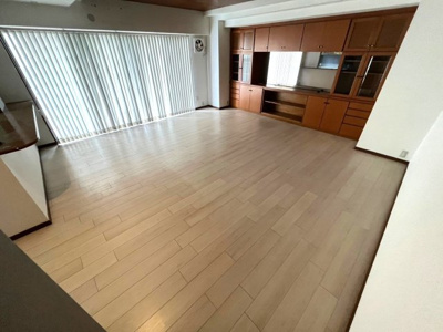 【居間・リビング】 | 新栄プロパティー林