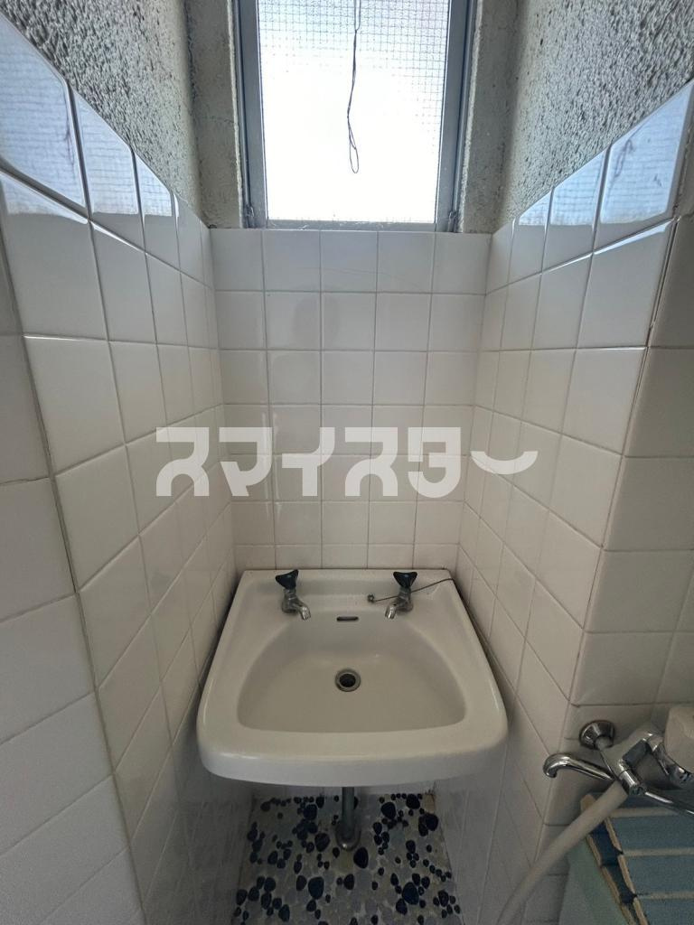 八王子市北野町の賃貸マンションの洗面所