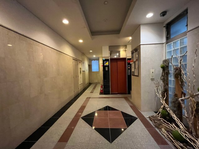 PARKHILLS上本町壱番館のロビー|建物の内部です