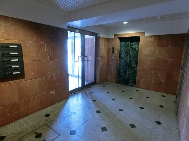 【エントランス】 | アグライア帝塚山